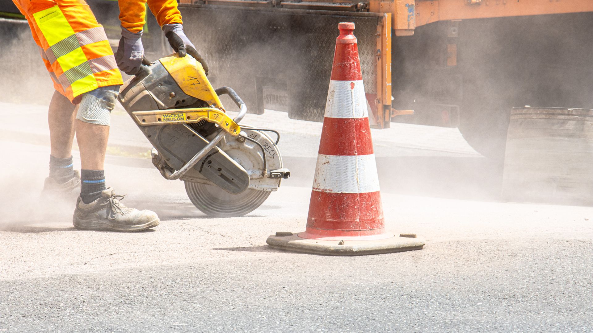 Bauteam der Gebr. Jansen GmbH auf einer Baustelle im Rheinland